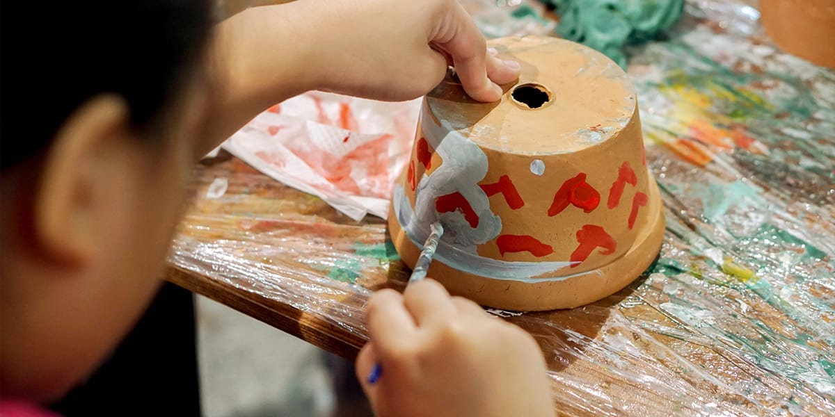 gardening-crafts-for-kids-painting-pots