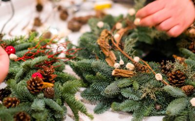 Deck the Halls: DIY Christmas Wreath Ideas for Carpentersville and Bloomingdale Homes